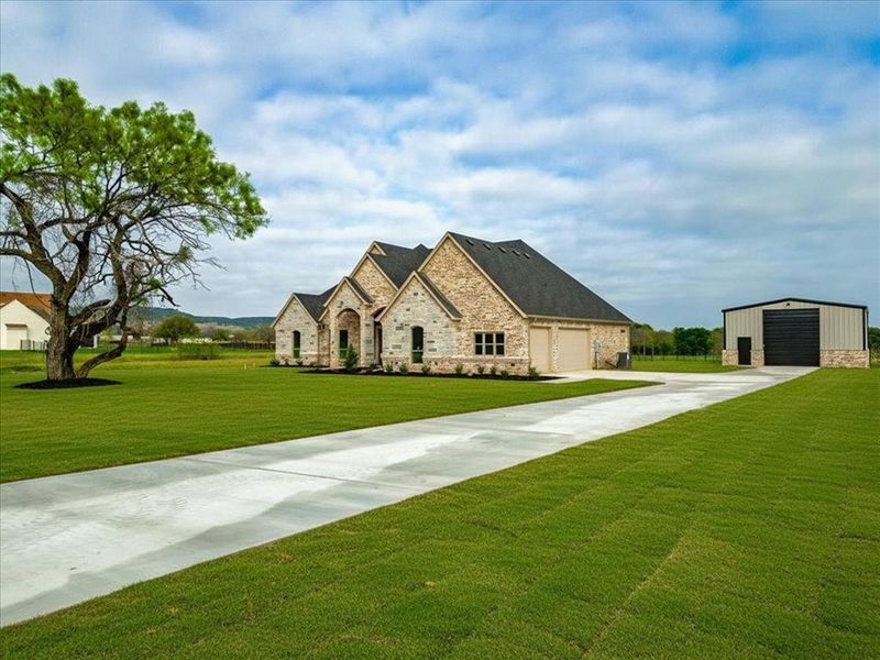 complete foam insulated on 2 acres