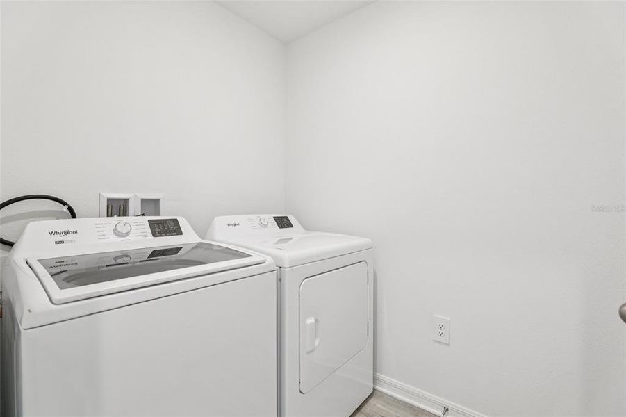 Close-up of interior finishes inside a home in Villamar, Winter Haven (Image 13).