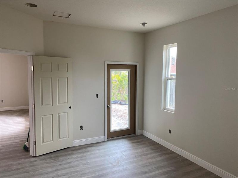 Image 14 of a home in .