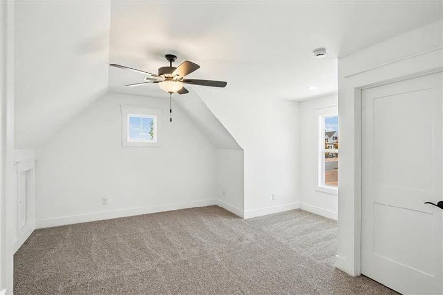 Spacious, unfurnished interior of a new home in , Waleska (Image 35).