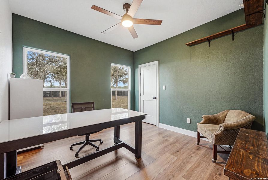 Furnished interior view inside a new home in , La Vernia (Image 5).