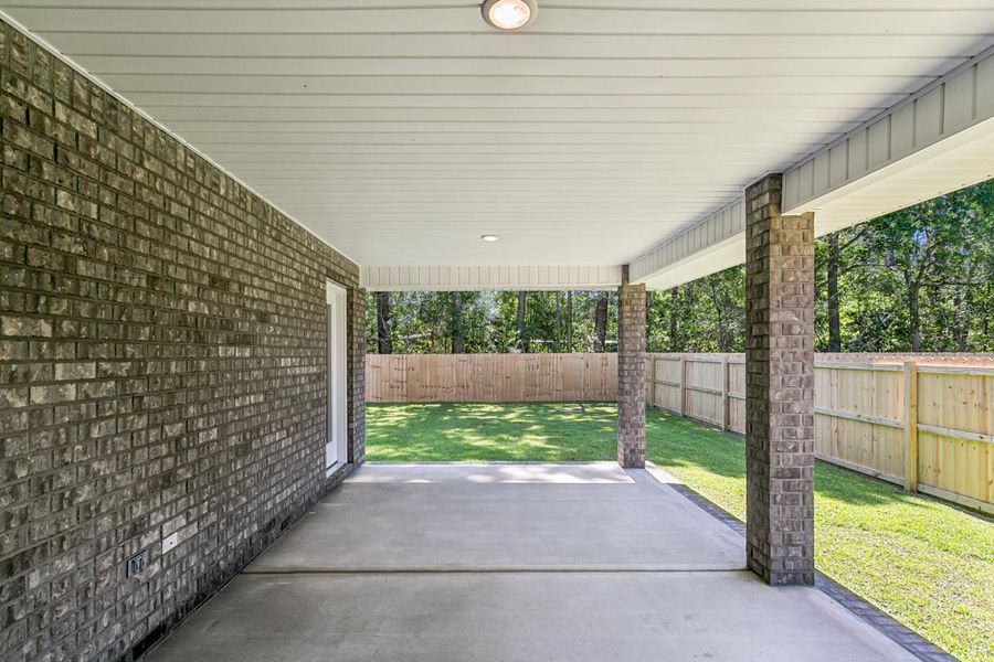 Representative exterior details of a home built from the The Ruby by Herbst Homes in Buckeyes Landing, Navarre (Image 33).