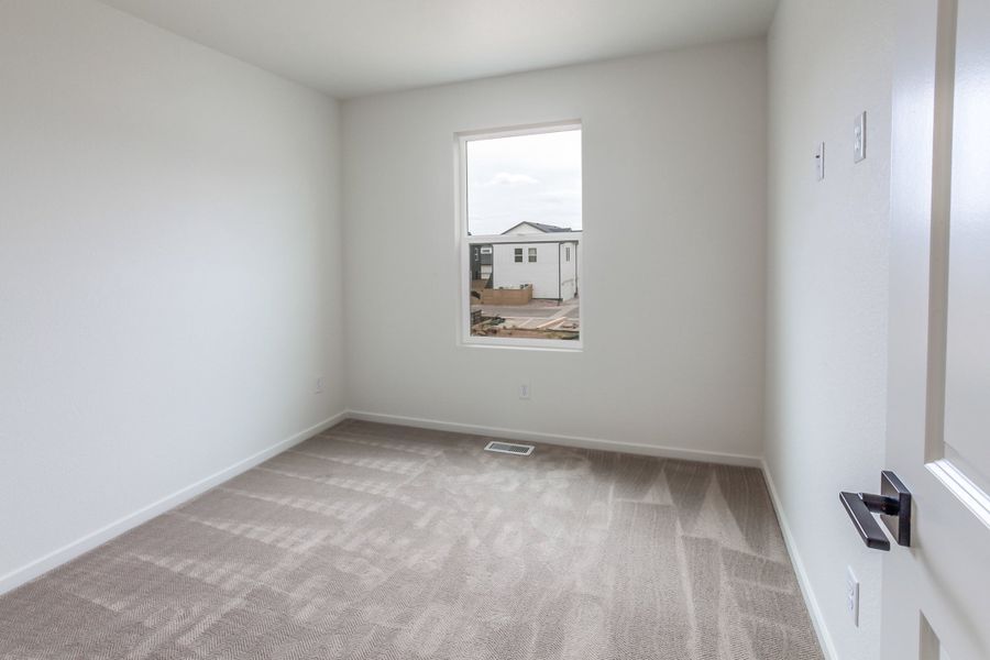 Spacious, unfurnished interior of a new home in Bloom, Fort Collins (Image 28).
