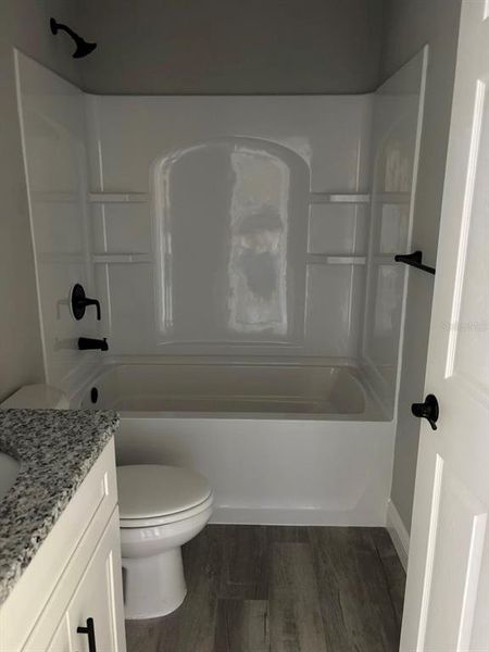 Furnished interior view inside a new home in , Dunnellon (Image 11).