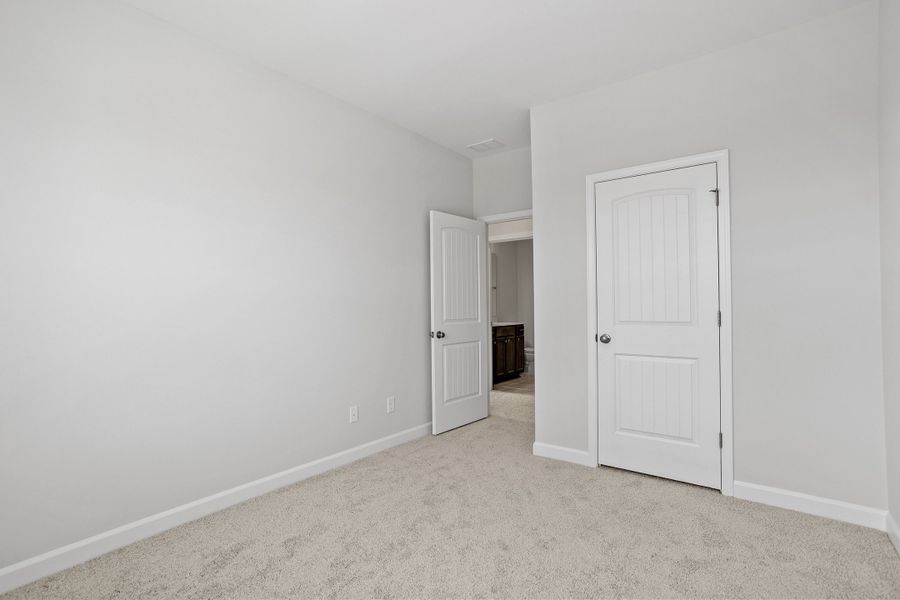 Spacious, unfurnished interior of a new home in Renaissance at White Oak, Garner (Image 29).