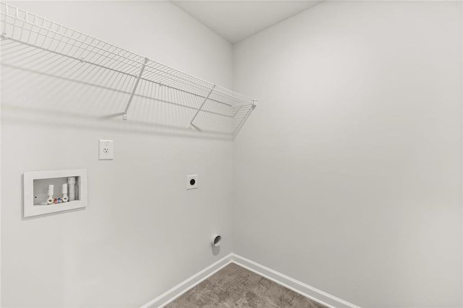 Spacious, unfurnished interior of a new home in Reeves Park, Stockbridge (Image 25).