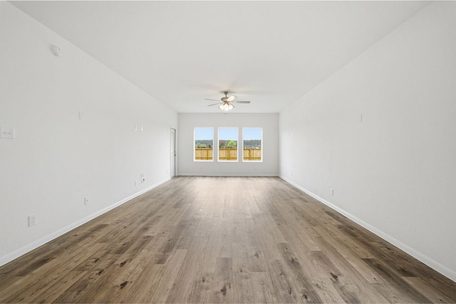 Spacious, unfurnished interior of a new home in Colony at Pinehurst, Pinehurst (Image 45).