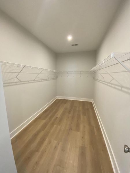 Spacious, unfurnished interior of a new home in Waterloo Estates, Johns Island (Image 27).