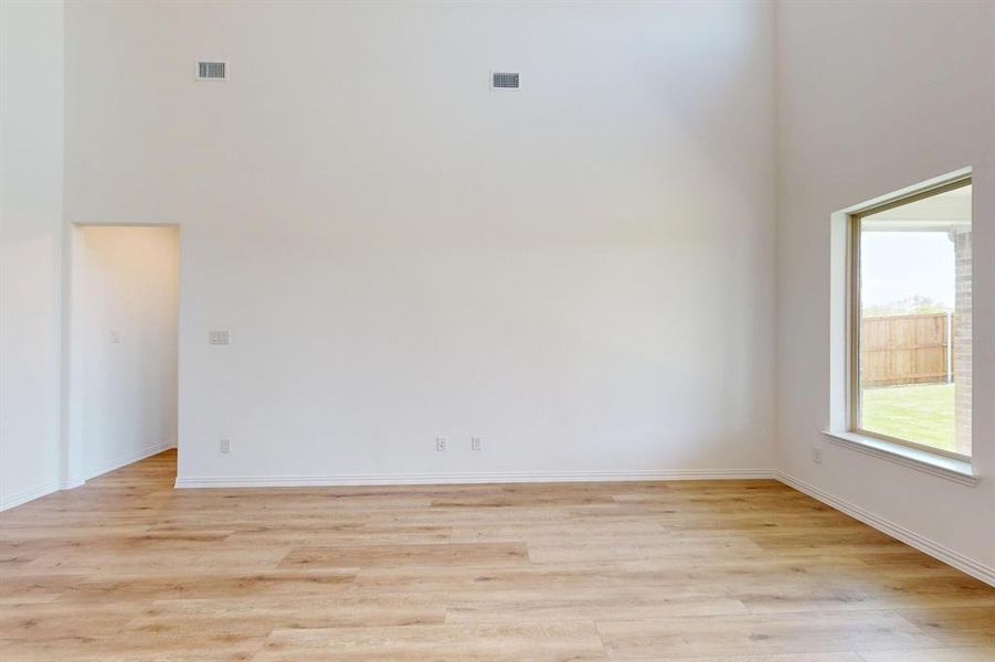 Spacious, unfurnished interior of a new home in Lilybrooke at Legacy Hills, Celina (Image 34). Spacious, unfurnished interior of a new home in Lilybrooke at Legacy Hills, Celina (Image 34).