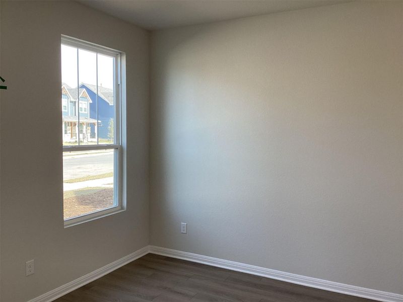 Spacious, unfurnished interior of a new home in Lariat, Liberty Hill (Image 13).