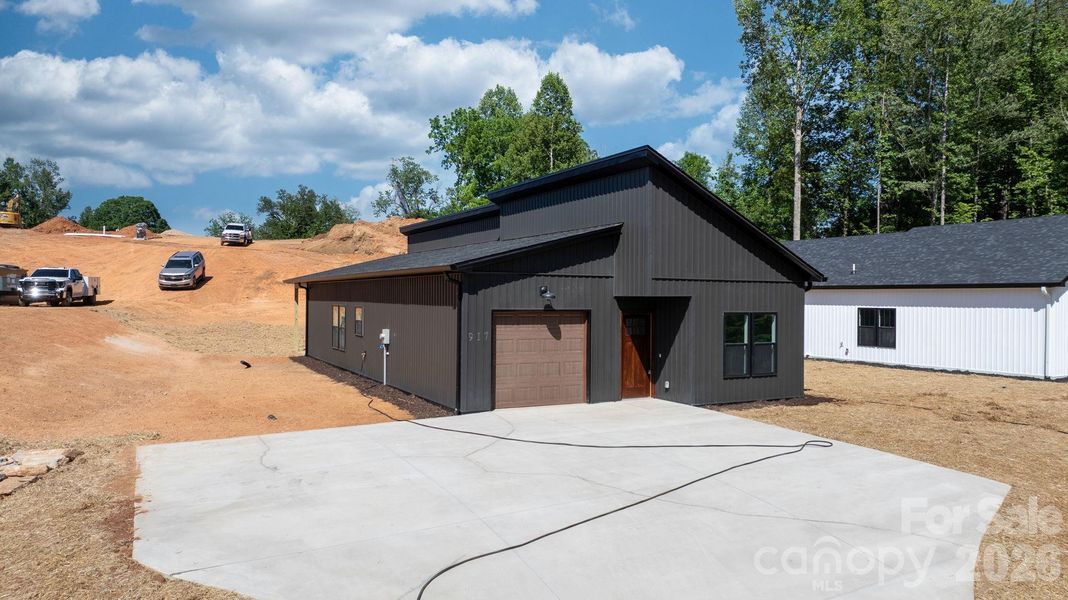 Image 29 of a home in .