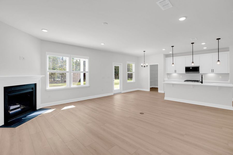 Spacious, unfurnished interior of a new home in Oakleaf Chase, Blythewood (Image 36).