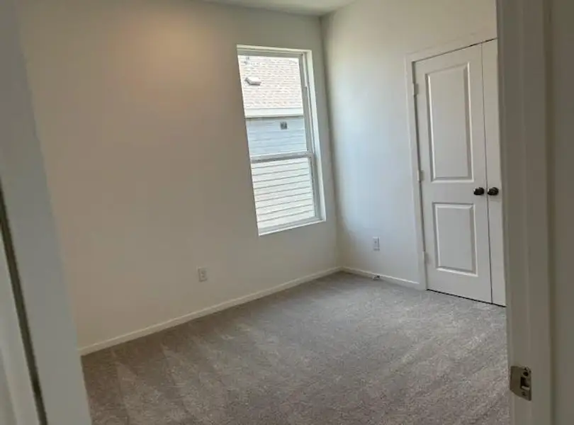 **Photos are representative only. This is not the actual homesite.**