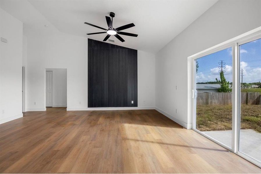 Spacious, unfurnished interior of a new home in , Sanford (Image 13).