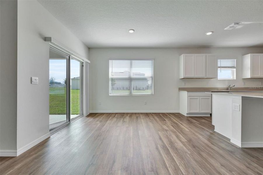 Spacious, unfurnished interior of a new home in Timberwalk, Mount Dora (Image 18). Spacious, unfurnished interior of a new home in Timberwalk, Mount Dora (Image 18).