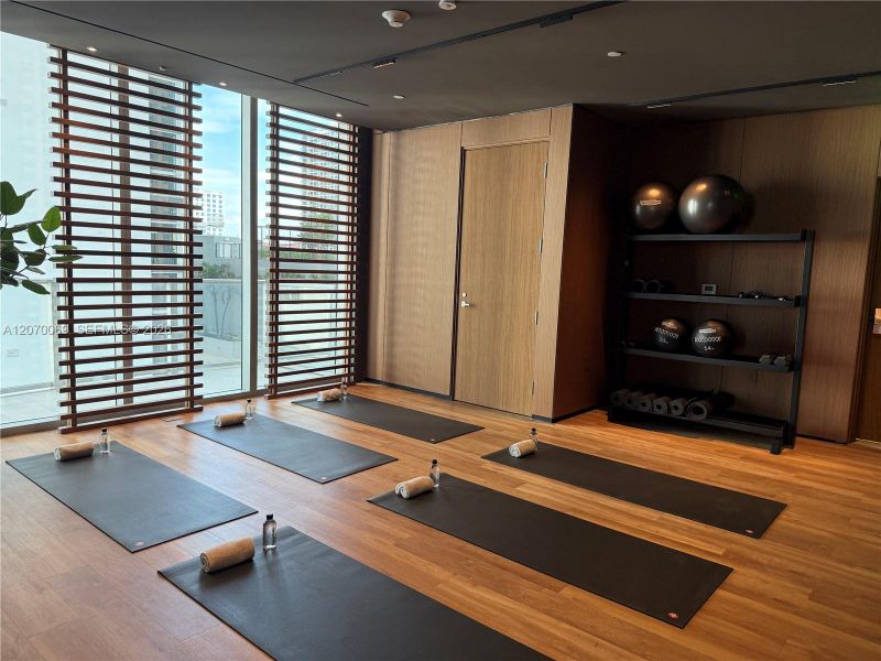 Community amenities in , Miami (Image 39). Community amenities in , Miami (Image 39).