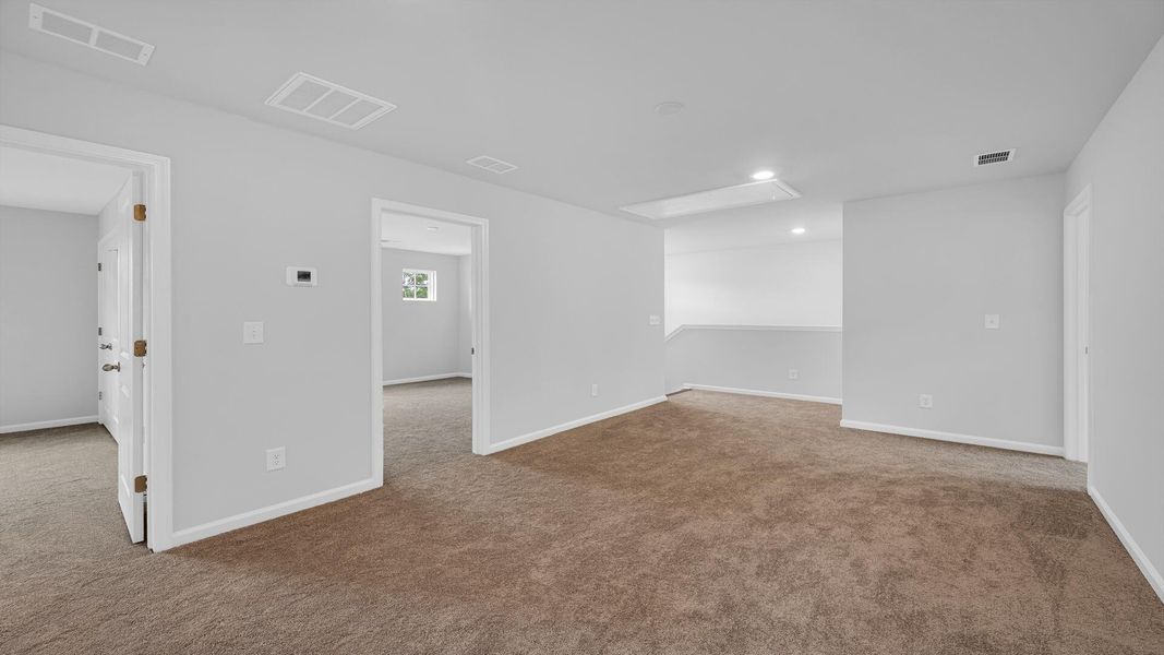 Spacious, unfurnished interior of a new home in Creekside at Andrews, Summerville (Image 31). Spacious, unfurnished interior of a new home in Creekside at Andrews, Summerville (Image 31).