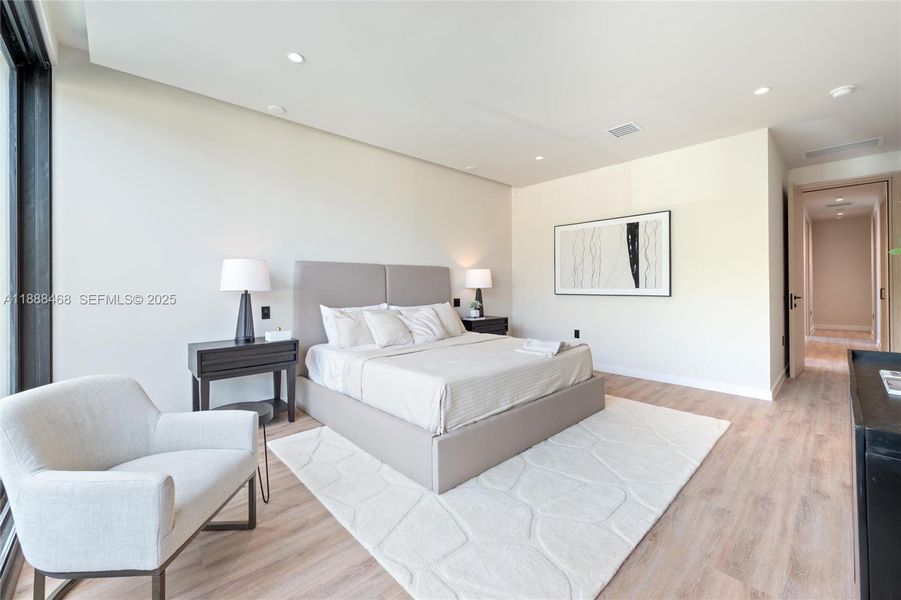 Furnished interior view inside a new home in , Miami (Image 7).