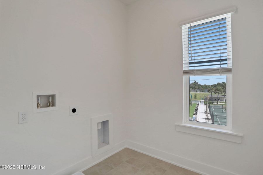 Image 42 of a home in North Beach Townhomes.