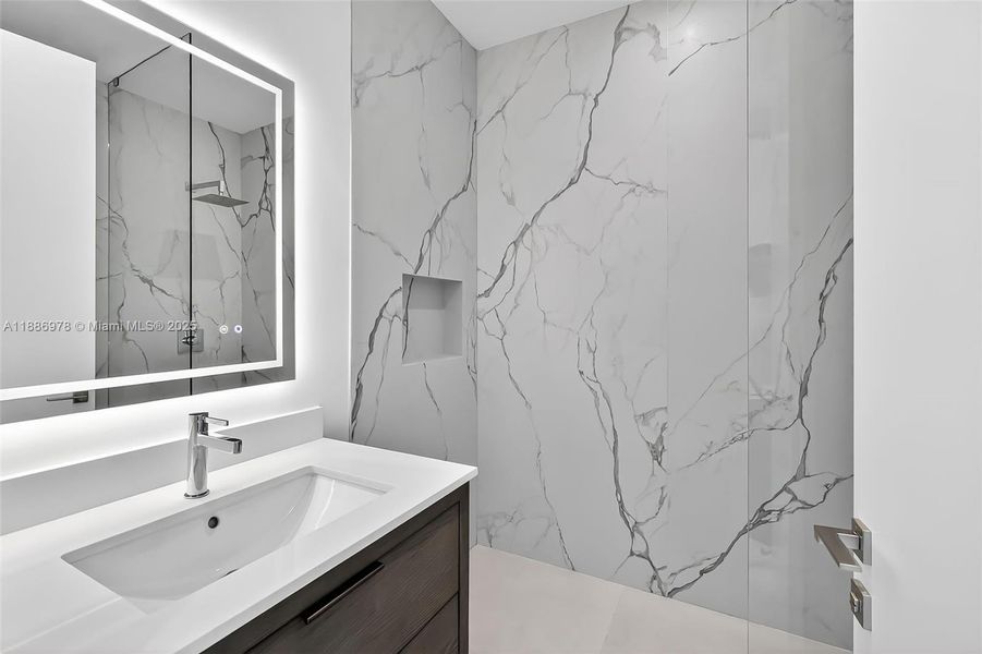 Furnished interior view inside a new home in , Fort Lauderdale (Image 9).