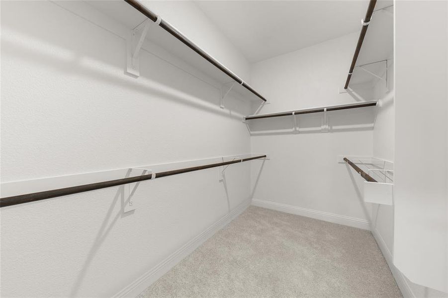 1612 Grassy Pond  Closet