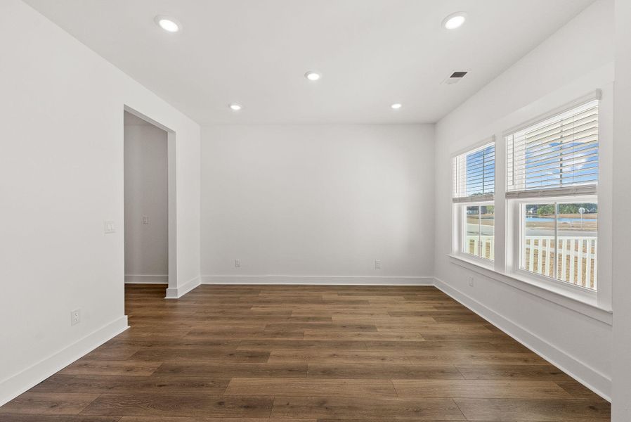 Spacious, unfurnished interior of a new home in The Coves at Lakes of Cane Bay, Summerville (Image 28). Spacious, unfurnished interior of a new home in The Coves at Lakes of Cane Bay, Summerville (Image 28).