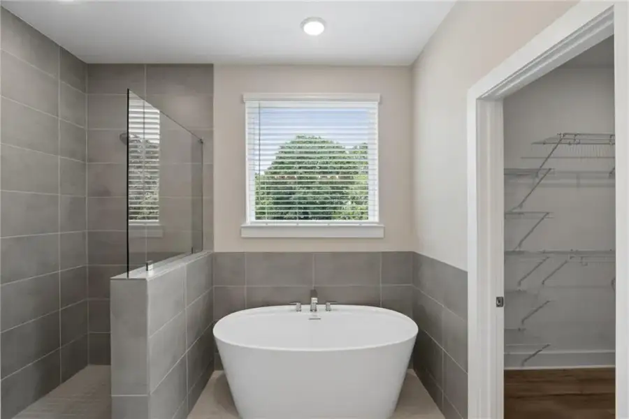 Furnished interior view inside a new home in Celesta, Scottdale (Image 12).