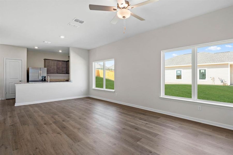 Spacious, unfurnished interior of a new home in Big Sky Estates, Ponder (Image 8). Spacious, unfurnished interior of a new home in Big Sky Estates, Ponder (Image 8).
