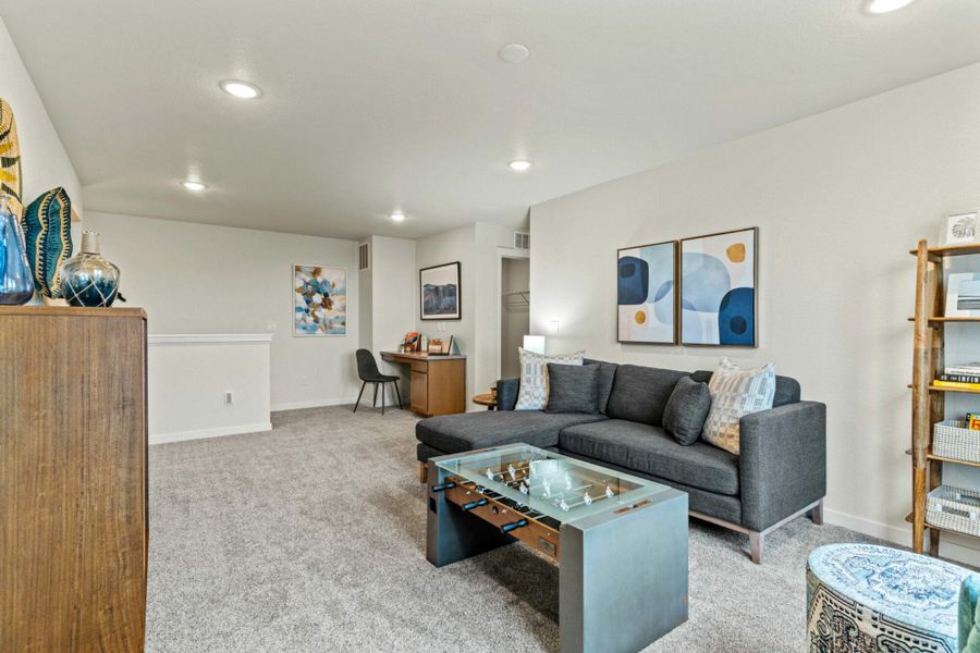 Furnished interior view inside a new home in The Trails at Aspen Ridge – Altitude Collection, Colorado Springs (Image 20). Furnished interior view inside a new home in The Trails at Aspen Ridge – Altitude Collection, Colorado Springs (Image 20).