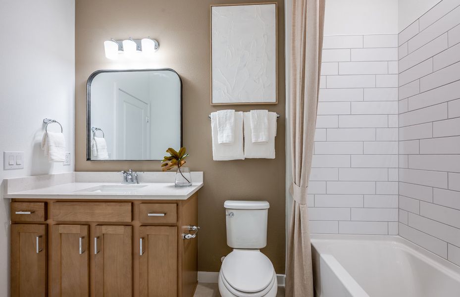 Representative furnished interior of a home built from the Yellowstone by Pulte Homes in Riversong, Parrish (Image 17).