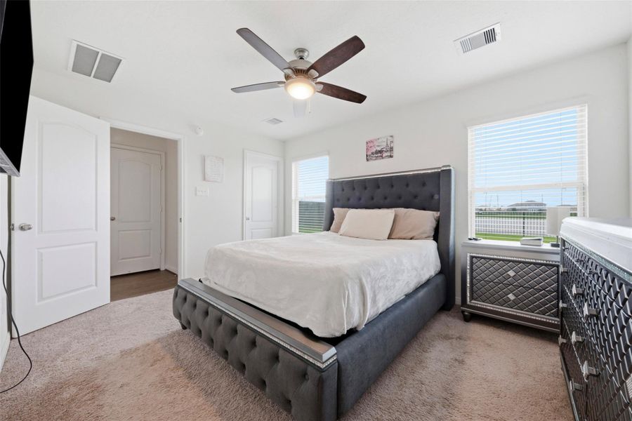 Furnished interior view inside a new home in , Katy (Image 6).