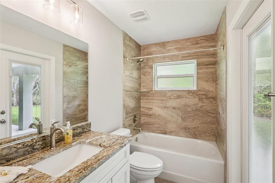 Furnished interior view inside a new home in , Hernando (Image 25).