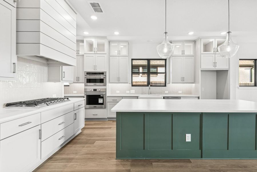 Furnished interior view inside a new home in ARTAVIA - Parkview Collection, Conroe (Image 5).