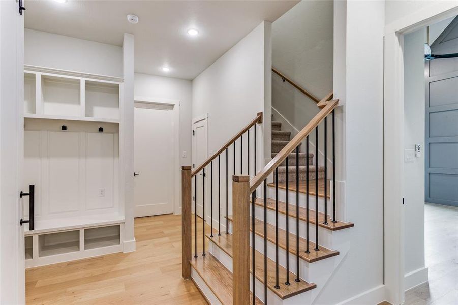 Spacious, unfurnished interior of a new home in , Aledo (Image 27).