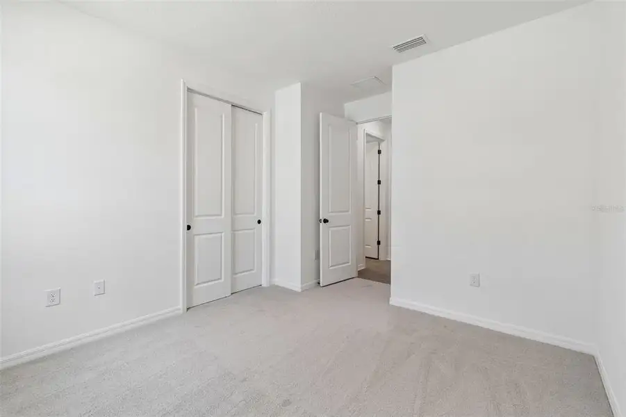 Spacious, unfurnished interior of a new home in Isles at Bayview, Parrish (Image 71). Spacious, unfurnished interior of a new home in Isles at Bayview, Parrish (Image 71).