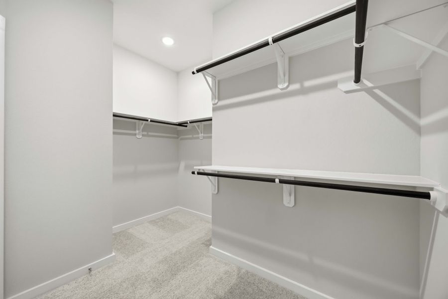 12239 Danza Dr - Juniper C - Primary Closet 12239 Danza Dr - Juniper C - Primary Closet