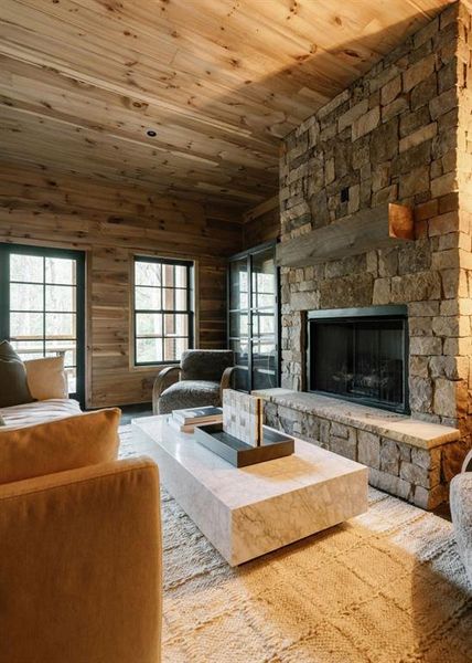 Community amenities in , Blue Ridge (Image 61).