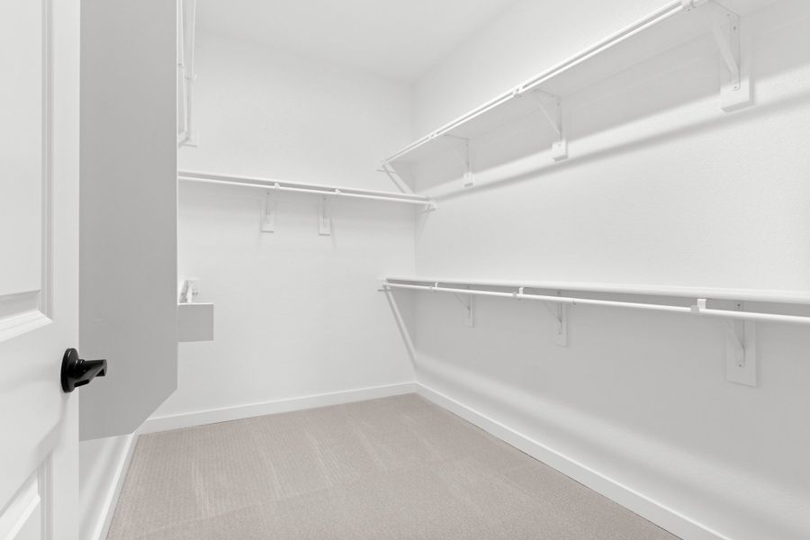 Spacious, unfurnished interior of a new home in Cottonwood Creek, Rowlett (Image 12). Spacious, unfurnished interior of a new home in Cottonwood Creek, Rowlett (Image 12).