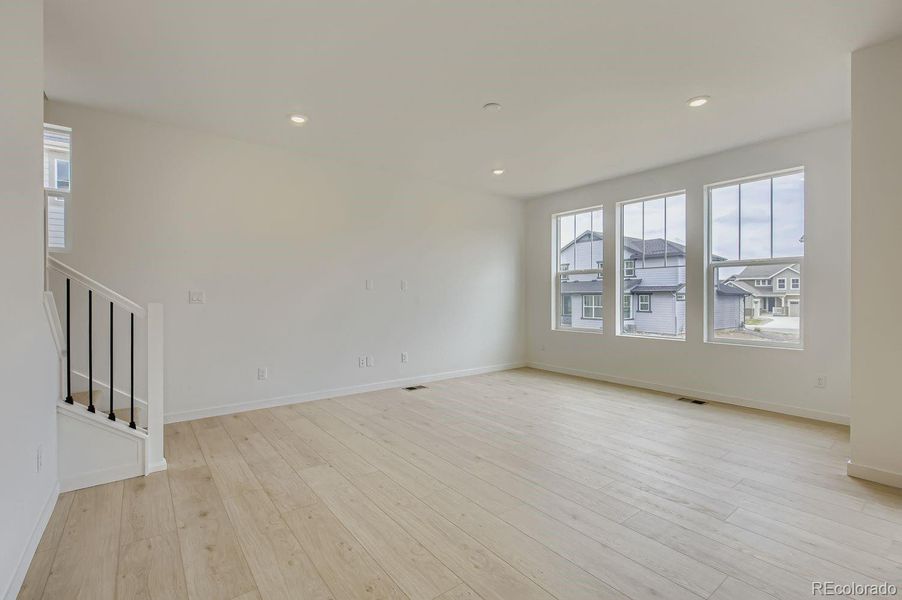 Spacious, unfurnished interior of a new home in Riano Ridge: The Pioneer Collection, Loveland (Image 8).