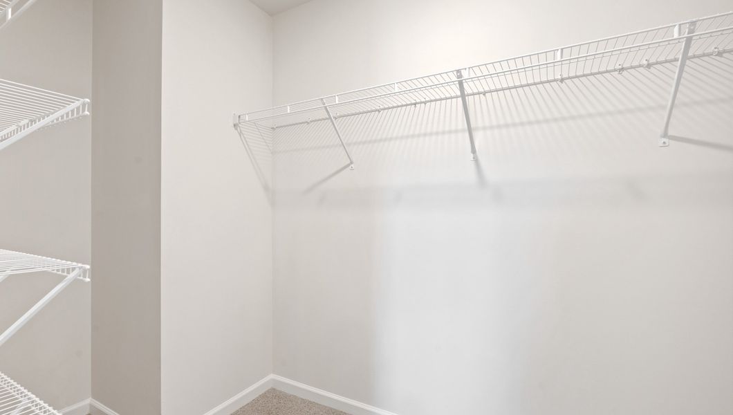 Spacious, unfurnished interior of a new home in Durbin Meadows Traditions, Fountain Inn (Image 30).