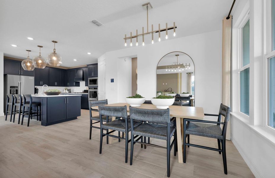 Mystique | Dining Area