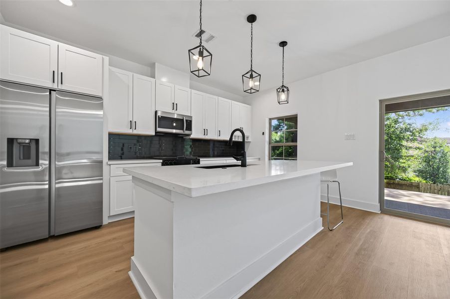 Furnished interior view inside a new home in , Conroe (Image 13).