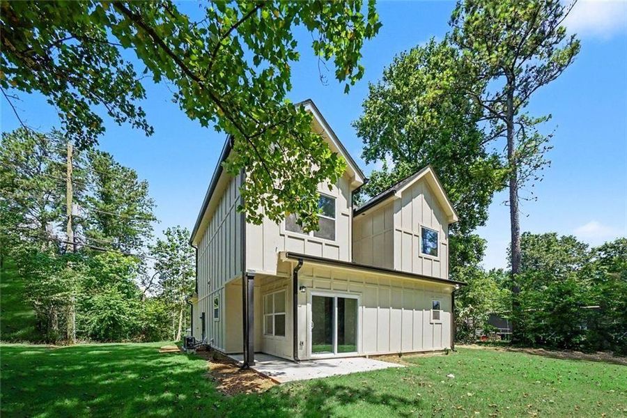 Front exterior of a new home in , Gainesville, GA, highlighting curb appeal (Image 20).