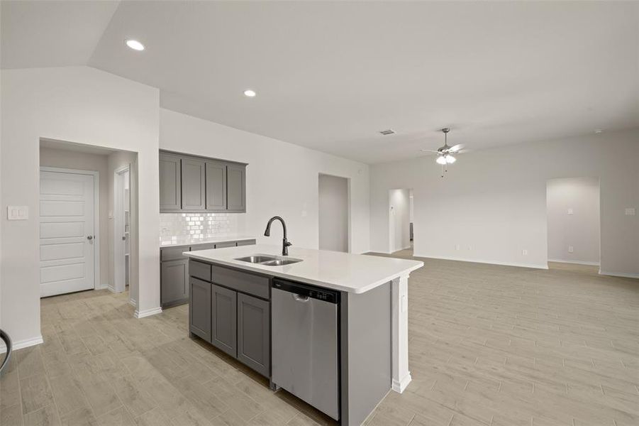 733 Stone Eagle- Kitchen-4