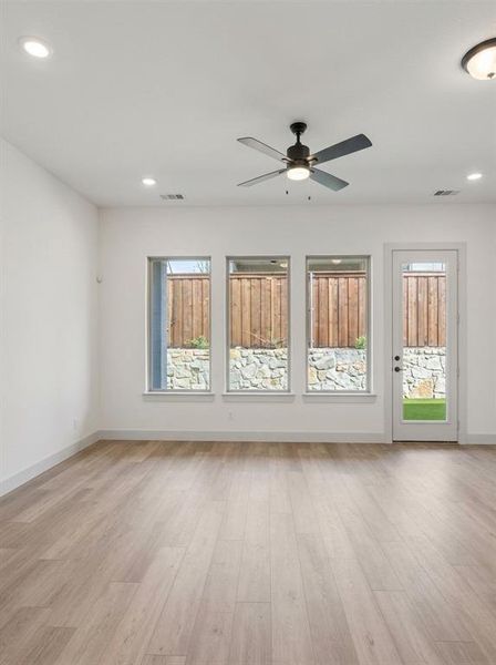 Spacious, unfurnished interior of a new home in Estates at Stacy Crossing, McKinney (Image 17).