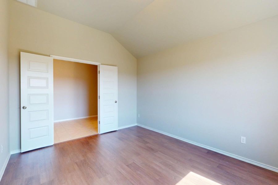 Spacious, unfurnished interior of a new home in Carillon, Manor (Image 20).