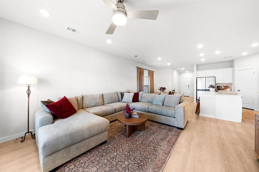Furnished interior view inside a new home in Ambergrove, Royse City (Image 17).