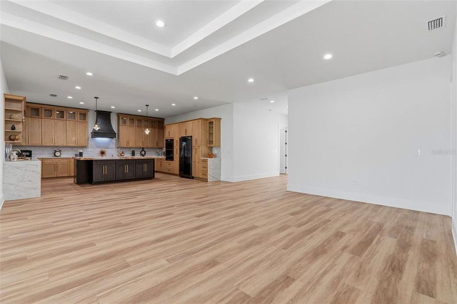 Spacious, unfurnished interior of a new home in , Tampa (Image 45). Spacious, unfurnished interior of a new home in , Tampa (Image 45).