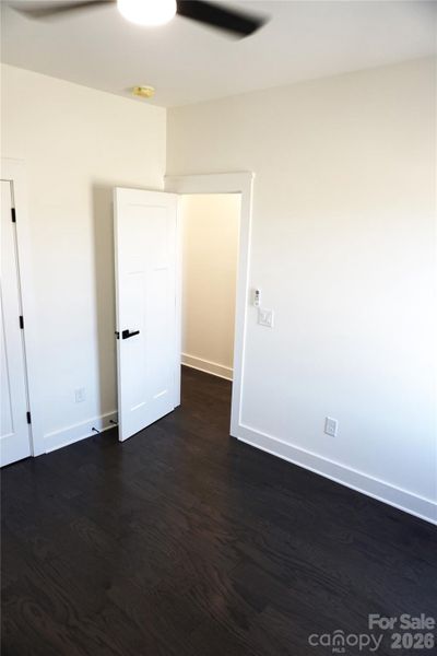 Spacious, unfurnished interior of a new home in , Salisbury (Image 24).