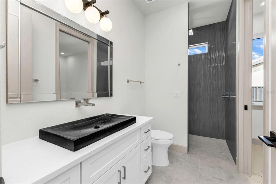 Furnished interior view inside a new home in , Punta Gorda (Image 20).